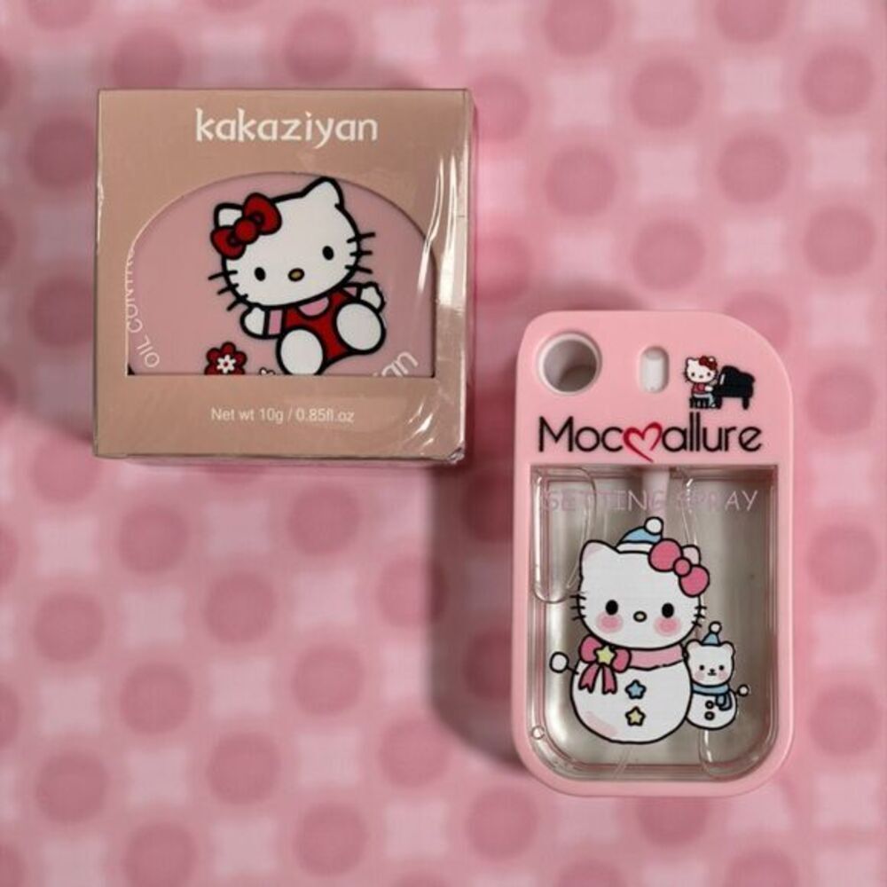NWT NIB Mocallure Hello Kitty Loose Setting Powder Compact and Setting Spray Set